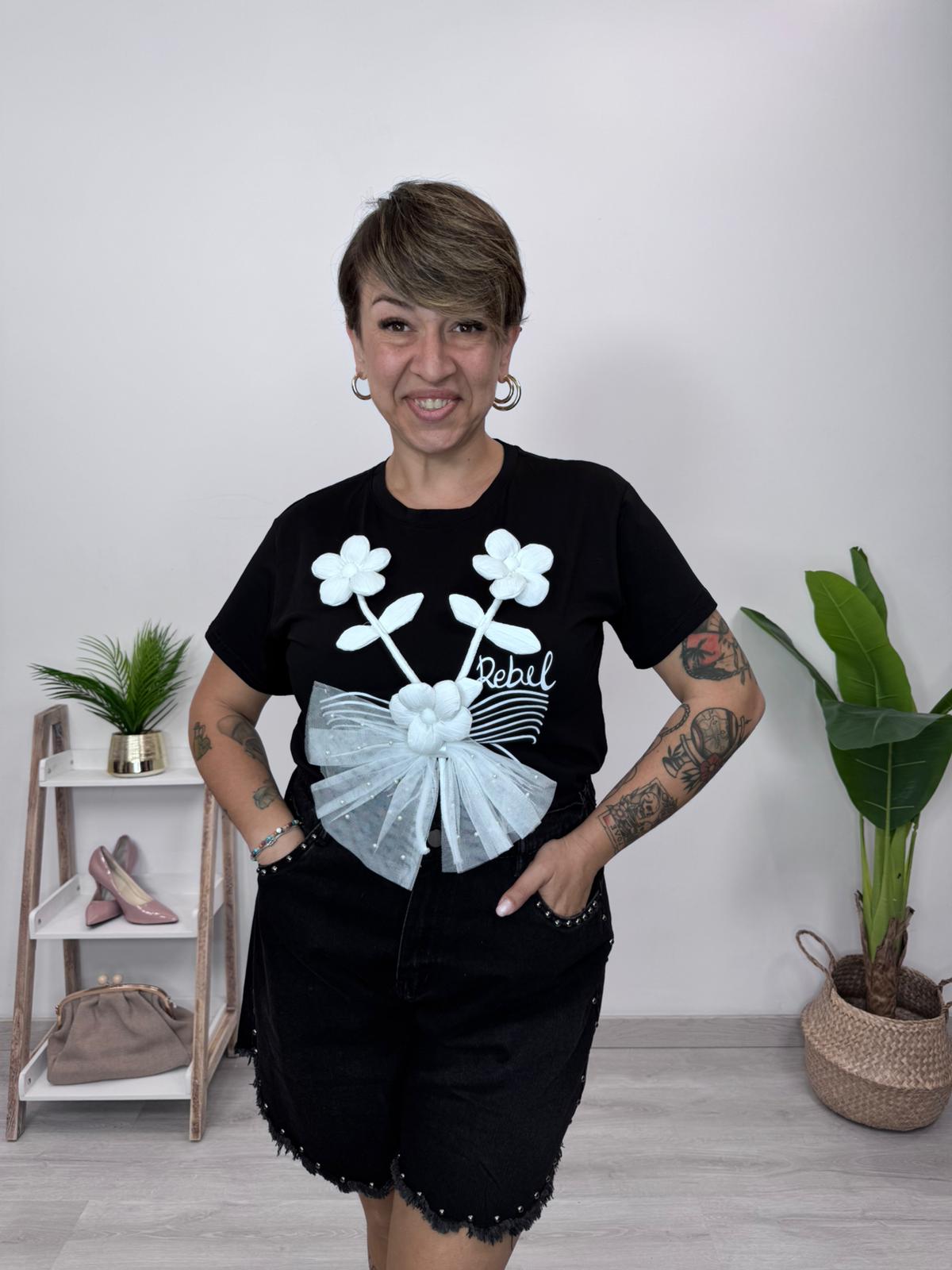 T-SHIRT "REBEL"