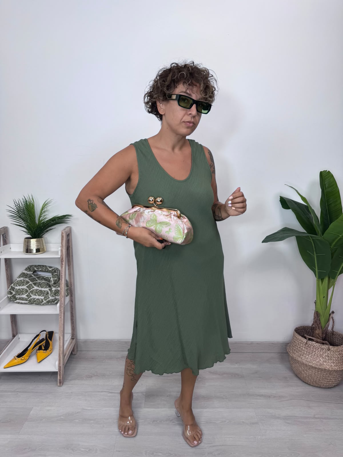 ABITO DEIANERA